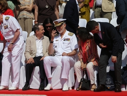 Fotografía del acto S.M. el Rey asiste a la revista naval y exhibición dinámica con motivo del "Día de las Fuerzas Armadas 2026"