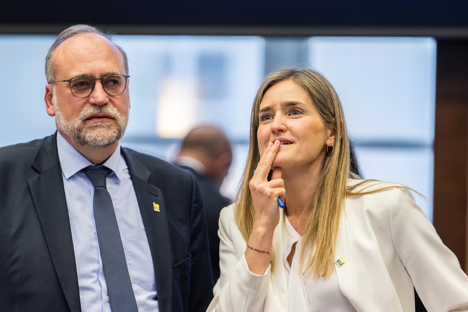 Fotografía de Sara Aagesen sustituye a Teresa Ribera como vicepresidenta tercera y jura su cargo ante el Rey el lunes