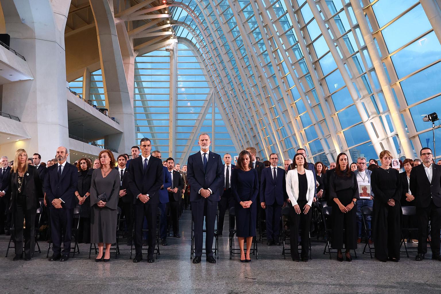 Fotografía de Los Reyes presiden el funeral de Estado por las víctimas de la DANA